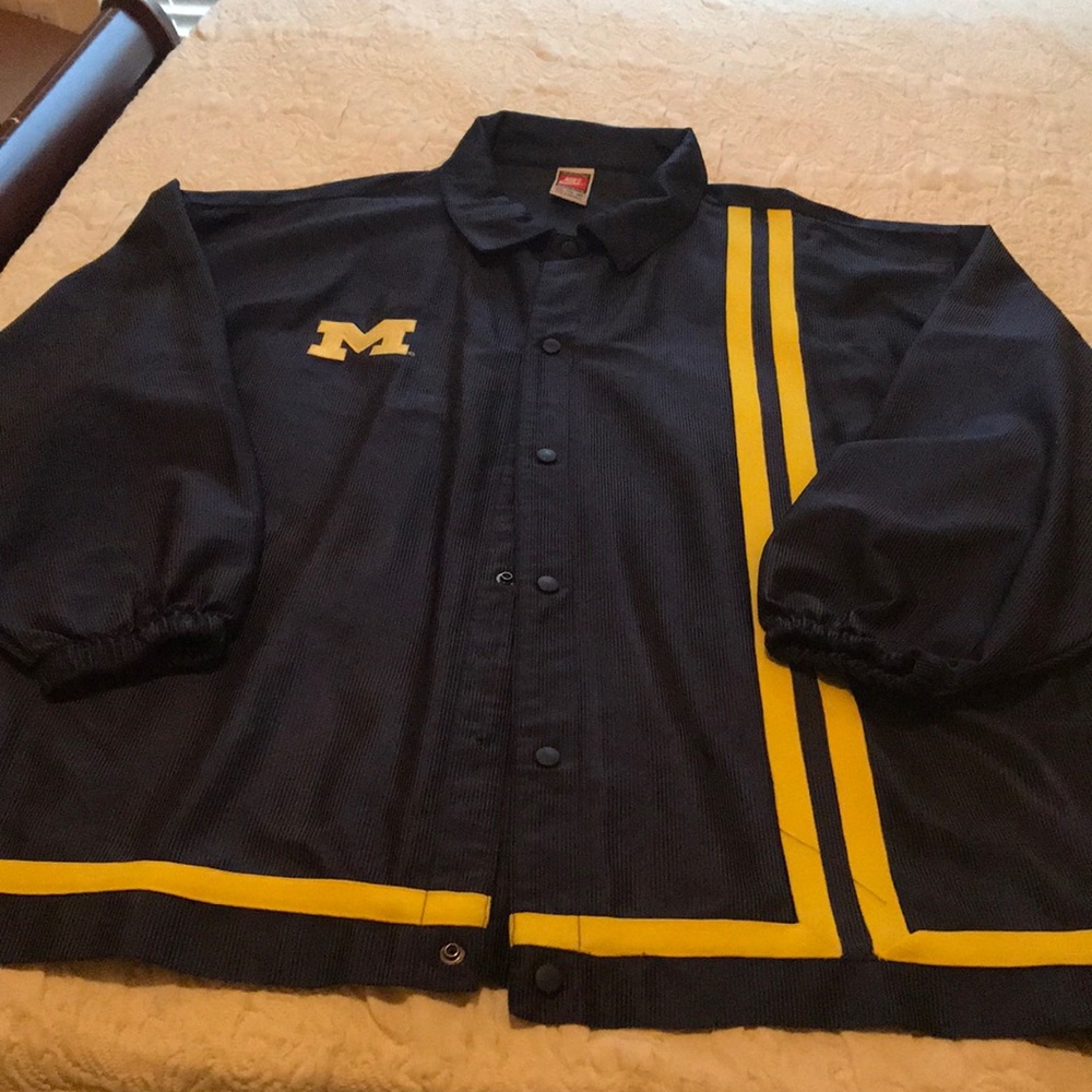 Throwback Michigan basketball jumpsuit
